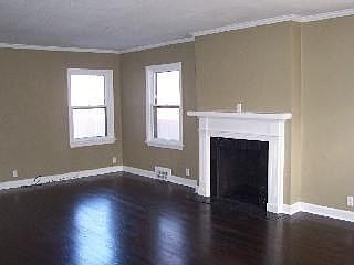 2nd image of 1408 W 73rd St
