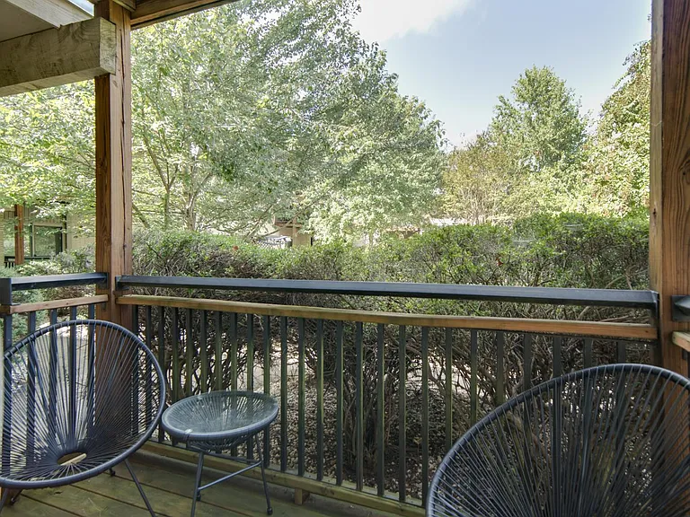 1 Coolwood Dr #1 — Photo 12