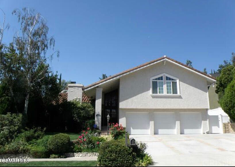 2nd image of 5223 Ambridge Dr