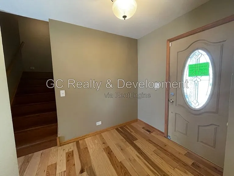 2193 Hitching Post Ln — Photo 2