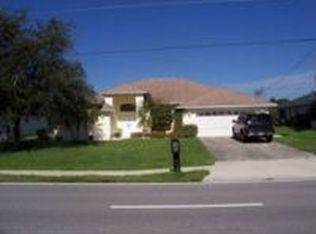 4344 Country Club Blvd, Cape Coral, FL 33904