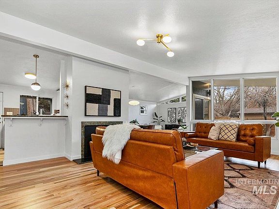 4th image of 2904 N Bogus Basin Rd