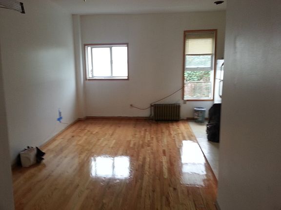 2nd image of 646 6th Ave APT 3