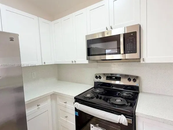 6477 SW 152nd Pl #77-5, Miami, FL 33193