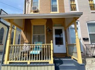 834 N 9th St, Reading, PA 19604