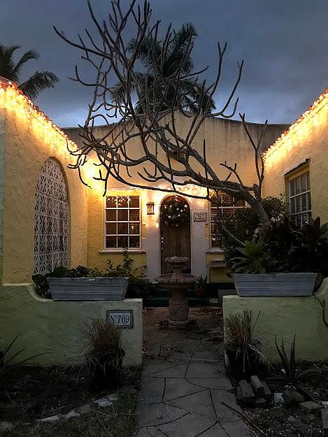 1st image of 709 Hunter St