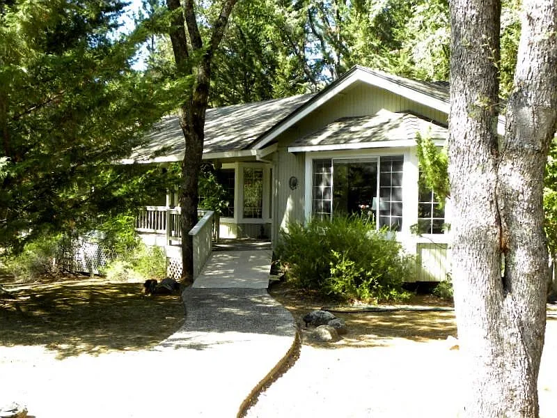11771 Skipper Ct photo 1