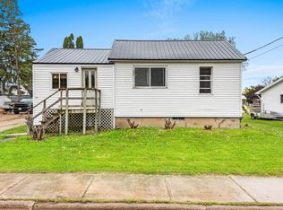 134 Eagle St, Seymour, WI 54165