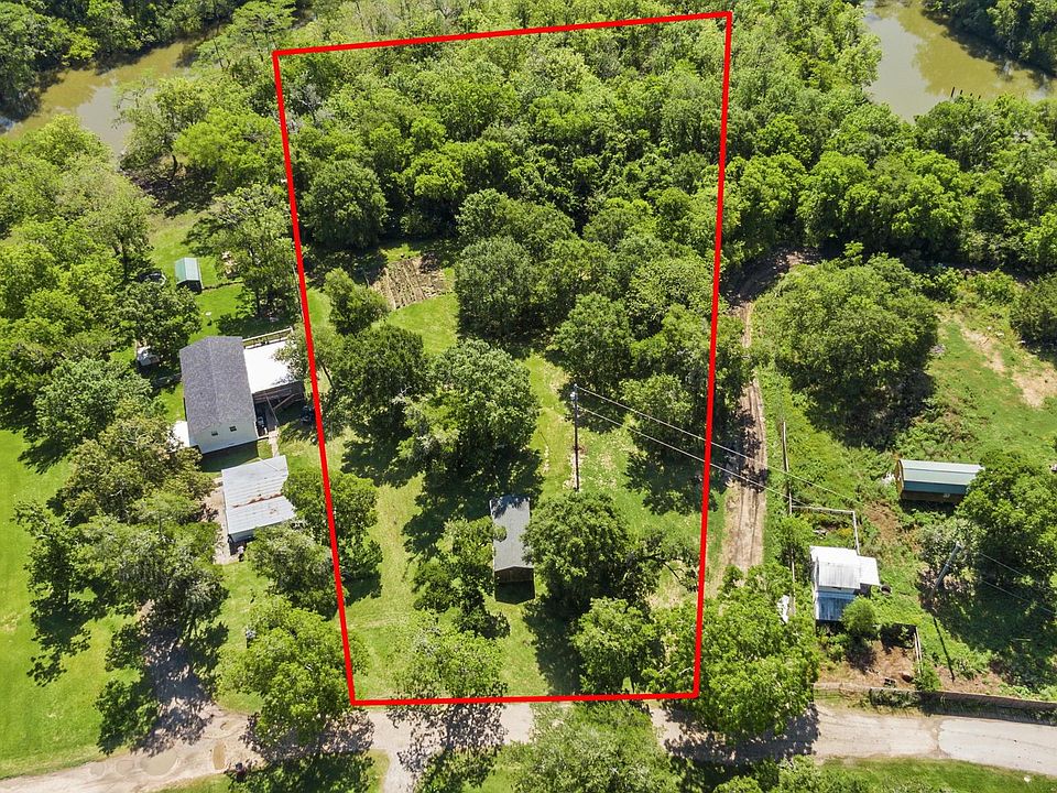 1st image of 18036 Hillside Dr
