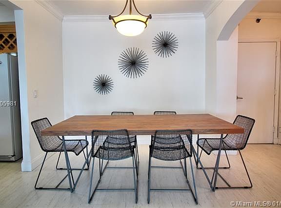 5th image of 5333 Collins Ave APT 303