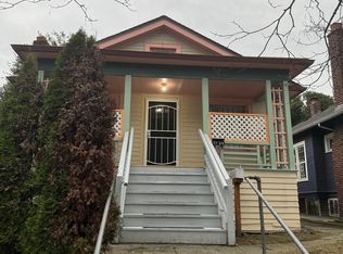 4729 Roosevelt Way NE #5, Seattle, WA 98105