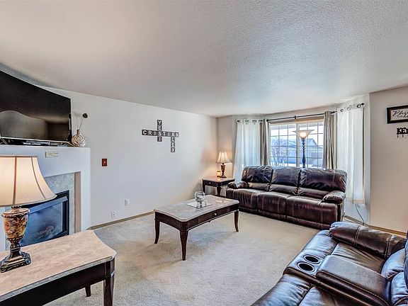 2nd image of 7611 Vendovi Dr