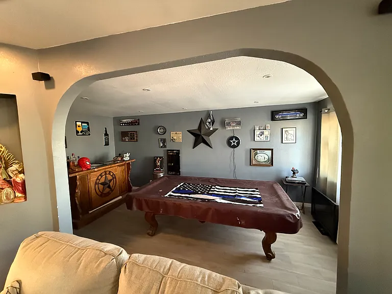 10443 Kendall St — Photo 7