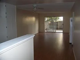 1502-1512 San Pascual St — Photo 2