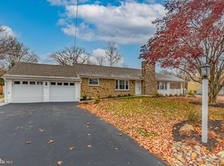 125 Whiteland Ave, Downingtown, PA 19335