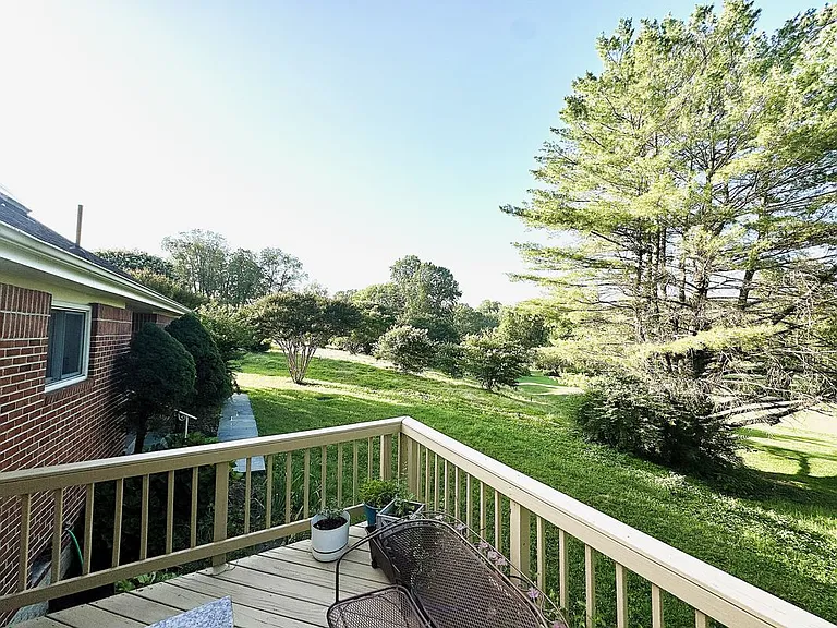 4507 Highland Green Ct — Photo 27