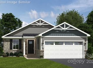 2204 Goldwood Dr #211, Charlotte, NC 28215