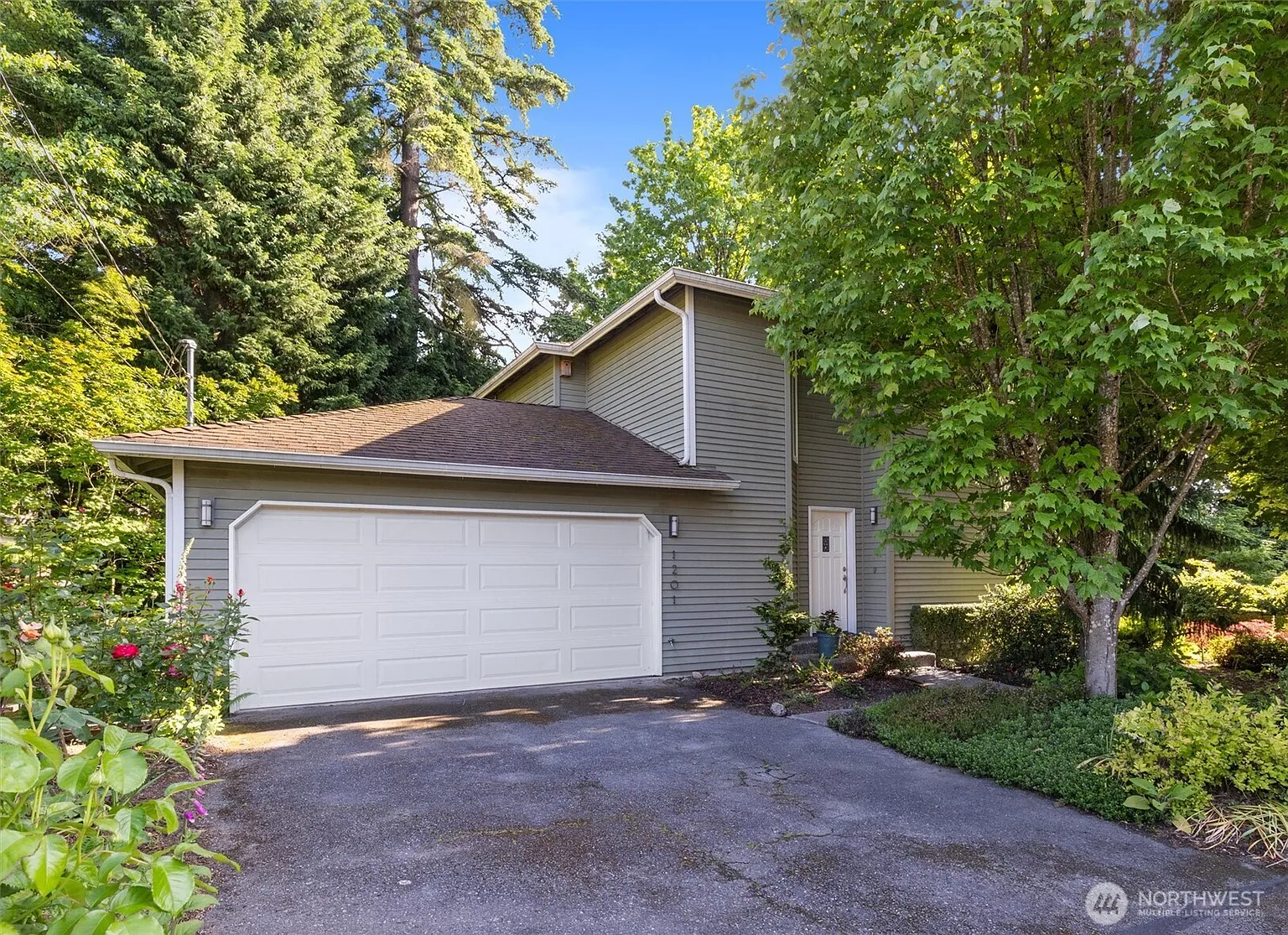 1201 Kirkland Avenue photo 1
