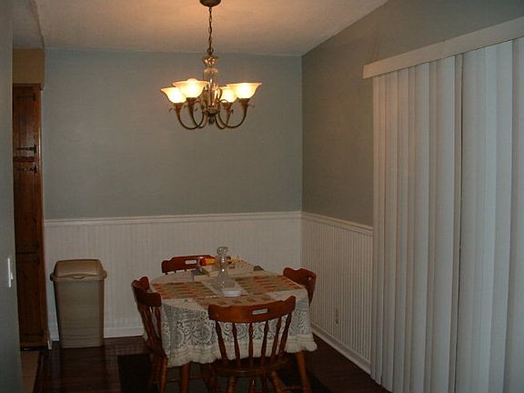 4th image of 660 Larkwood Dr