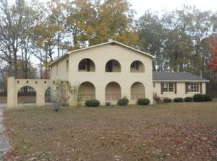 200 Jerry Cir, Gadsden, AL 35901