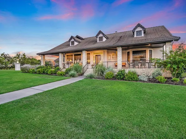 800 Western Bit, Horseshoe Bay, TX 78657