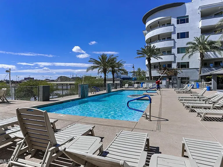 945 E Playa Del Norte Dr #2010 — Photo 3