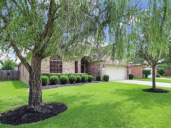 3rd image of 24726 Blane Dr