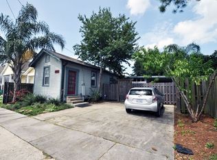 925 Dolhonde St, Gretna, LA 70053