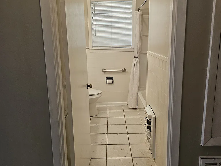 114 Fairlane Dr — Photo 15