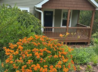 6 Crescent St, Asheville, NC 28804