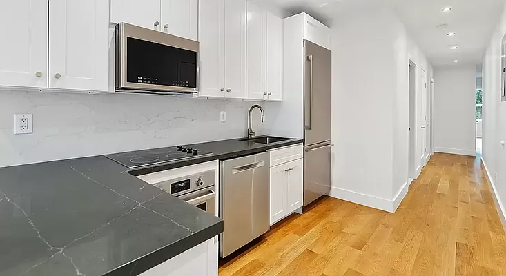 Rented by REAL New York | media 5