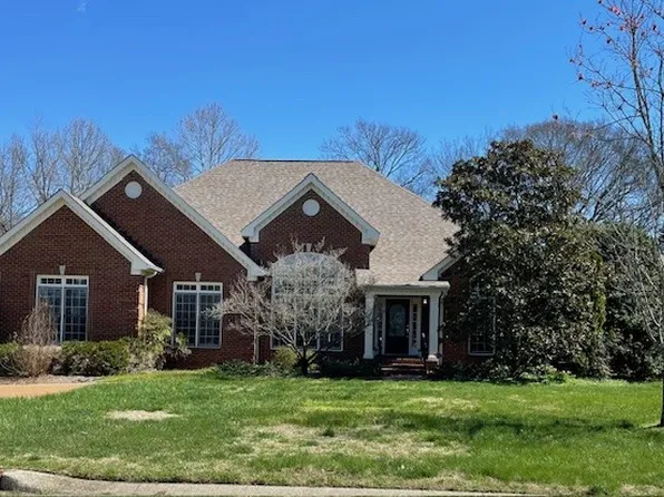 104 Gardengate Dr, Franklin, TN 37069
