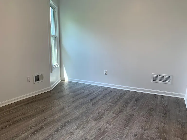 534 Marie Ave #2 — Photo 7