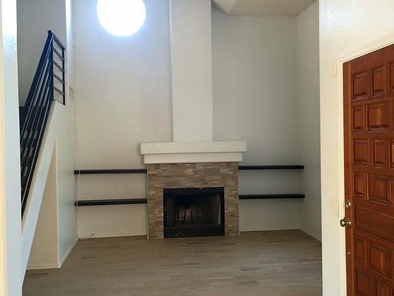 2nd image of 3812 E Kent Dr