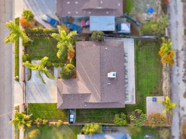 204 W Cesar Chavez Blvd, Fresno, CA 93706