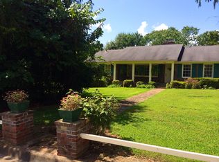 1606 Ray St, Lawrenceburg, TN 38464