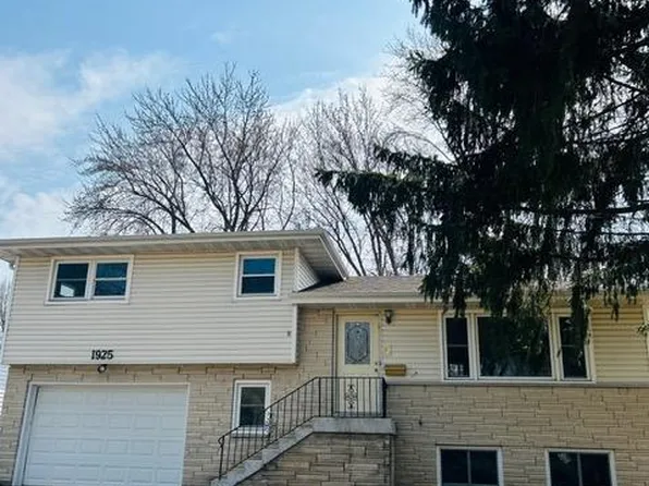 1925 Elka Lane, Madison, WI 53704