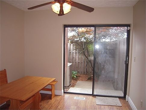 5th image of 8276 Coppernail Way #9-2