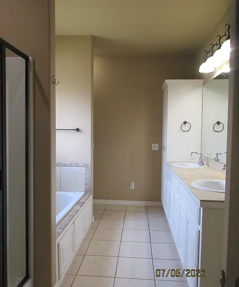 1006 Daniel Ln — Photo 8