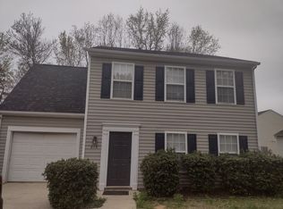 818 Blazingwood Dr, Greensboro, NC 27406