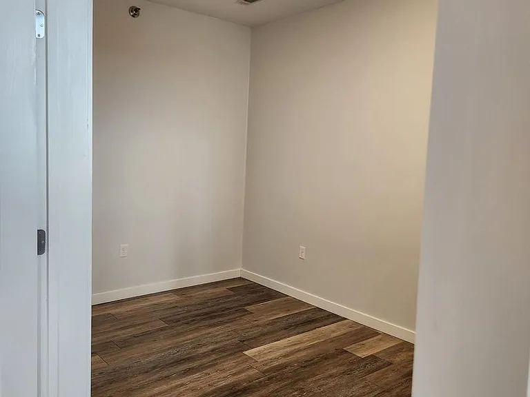River Rock Apartments — Photo 64