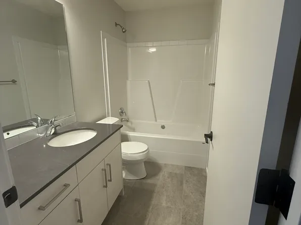 (undisclosed Address), Lethbridge, AB T1K 8E8