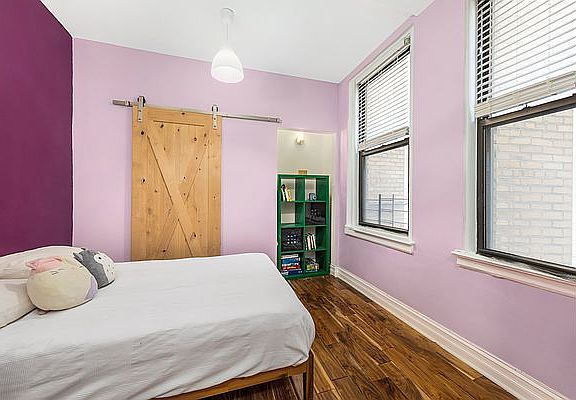 5th image of 514 W End Ave APT 1B