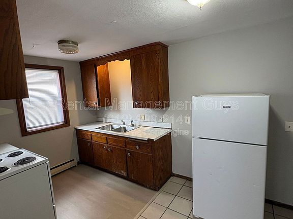 2nd image of 3841 Thomas Ave N #1