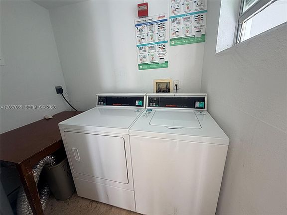 4th image of 8080 Tatum Waterway Dr APT 17