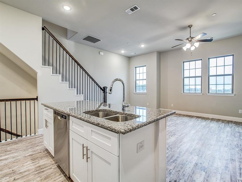 2nd image of 8066 Foraker St