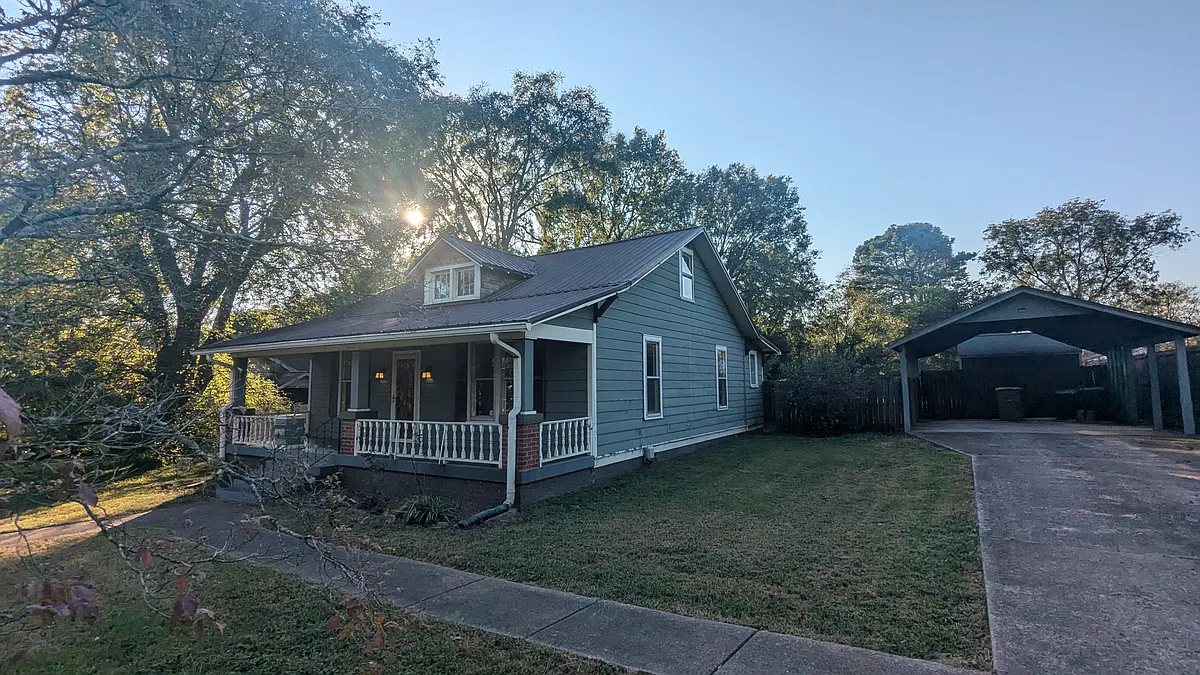 Full covered front porch, room for a swing, afternoon cocktails. Friendly and quiet side street walking distance to many East Nashville hotspots. - 3819 Baxter Ave