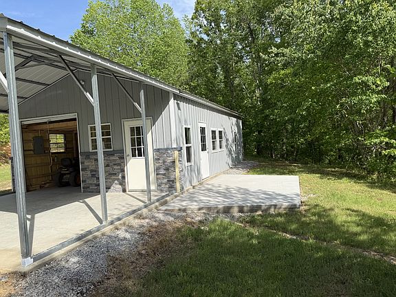 4th image of 3412 Dogwood Rd