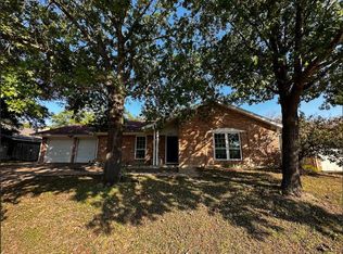 9811 Marlborough Dr, Austin, TX 78753