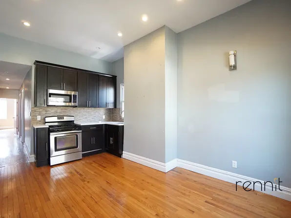 695 Flushing Avenue image 1 of 20